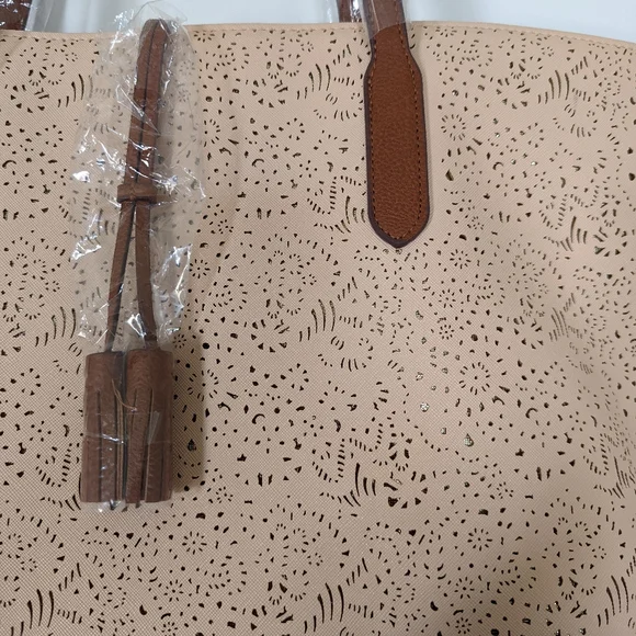 Light Pink Tote Bag - Picture 2 of 4